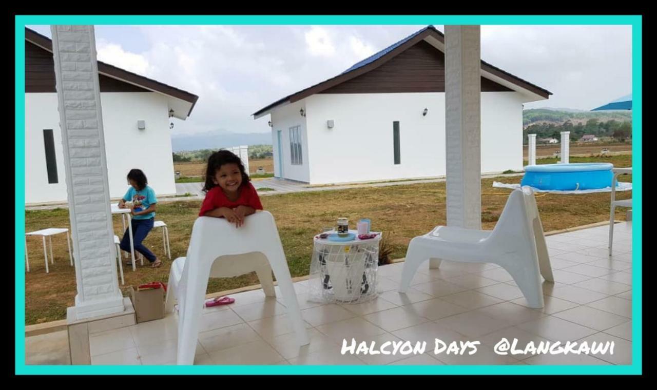 Appartamento Halcyon Days @ Langkawi Pantai Cenang  Esterno foto